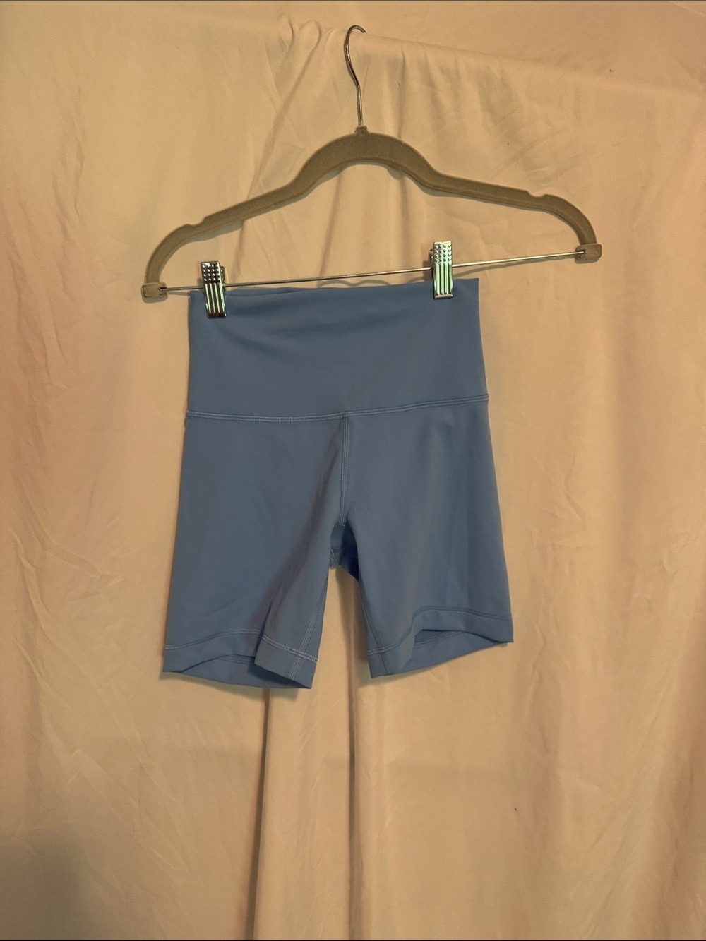 lululemon athletica women’s Sky Blue High-Rise Bike Shorts